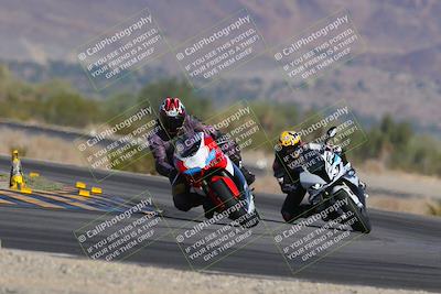 media/Nov-12-2023-SoCal Trackdays (Sun) [[5d1fba4e7d]]/Turn 14 (1035am)/